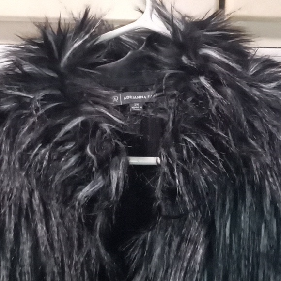 Adrianna Papell Faux Fur Vest (Plus sized) - Picture 16 of 17